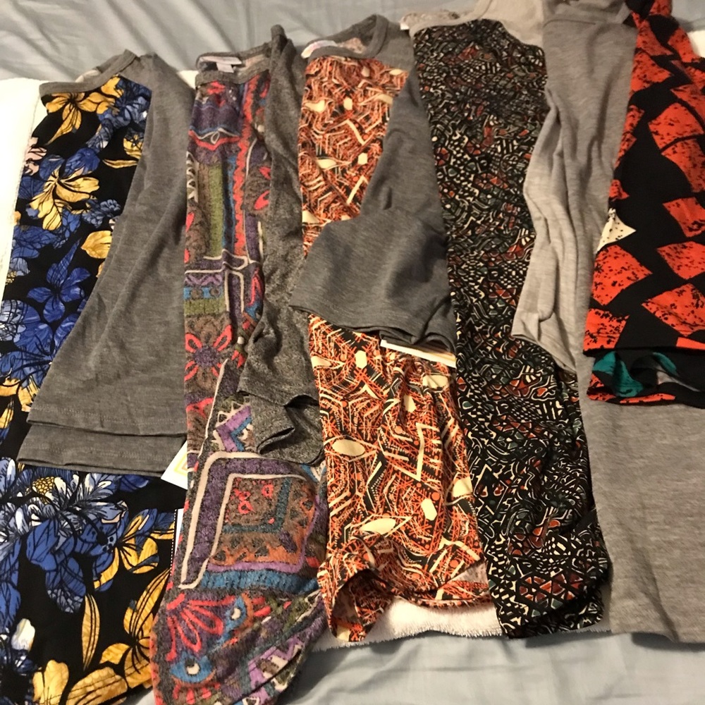 Lot of 5 LulaRoe Randy baseball tees large
